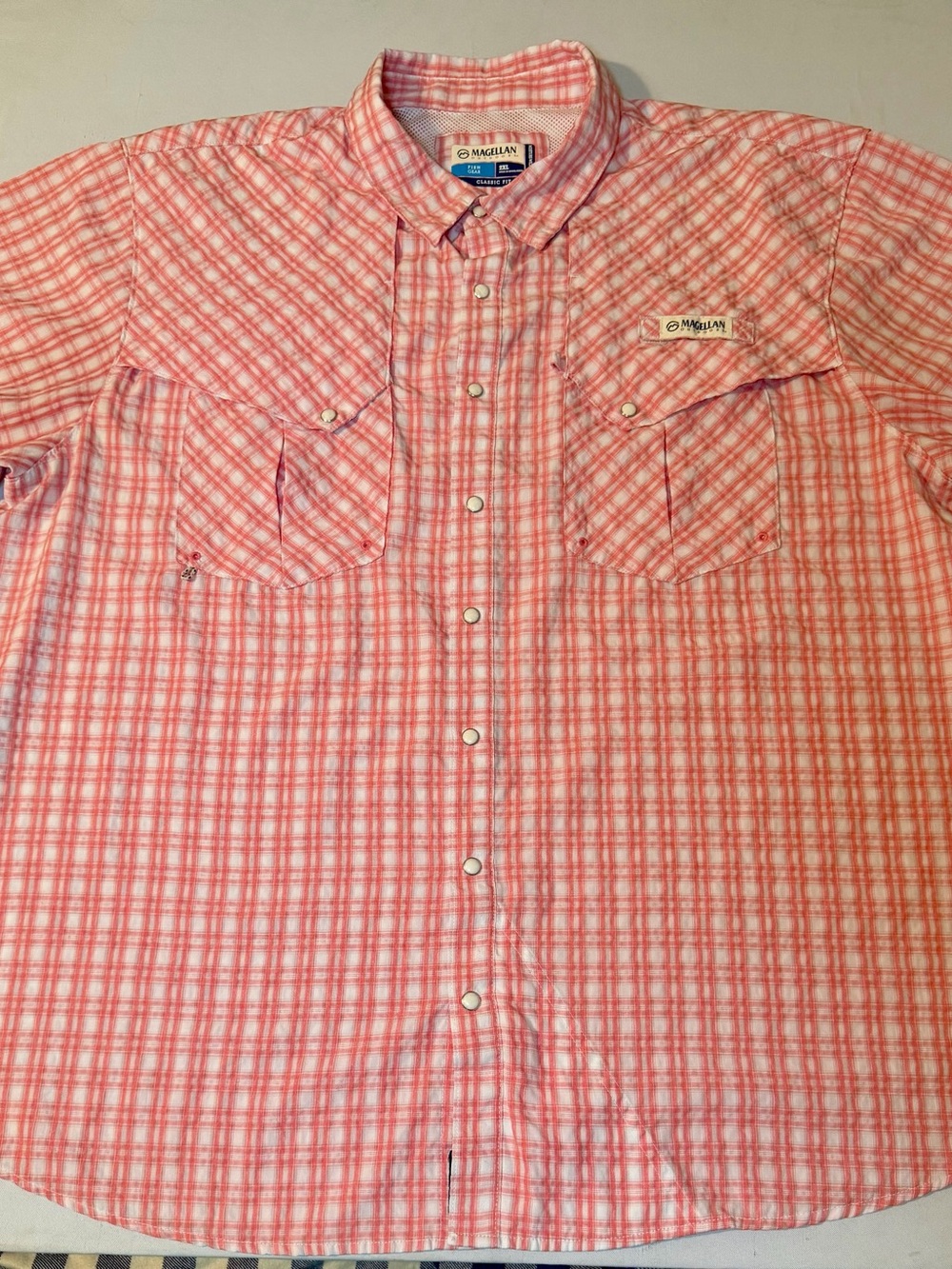 Magellan Outdoors Shirt 2XL Light Red Plaid Pearl Snap Fish Gear Vented Western
